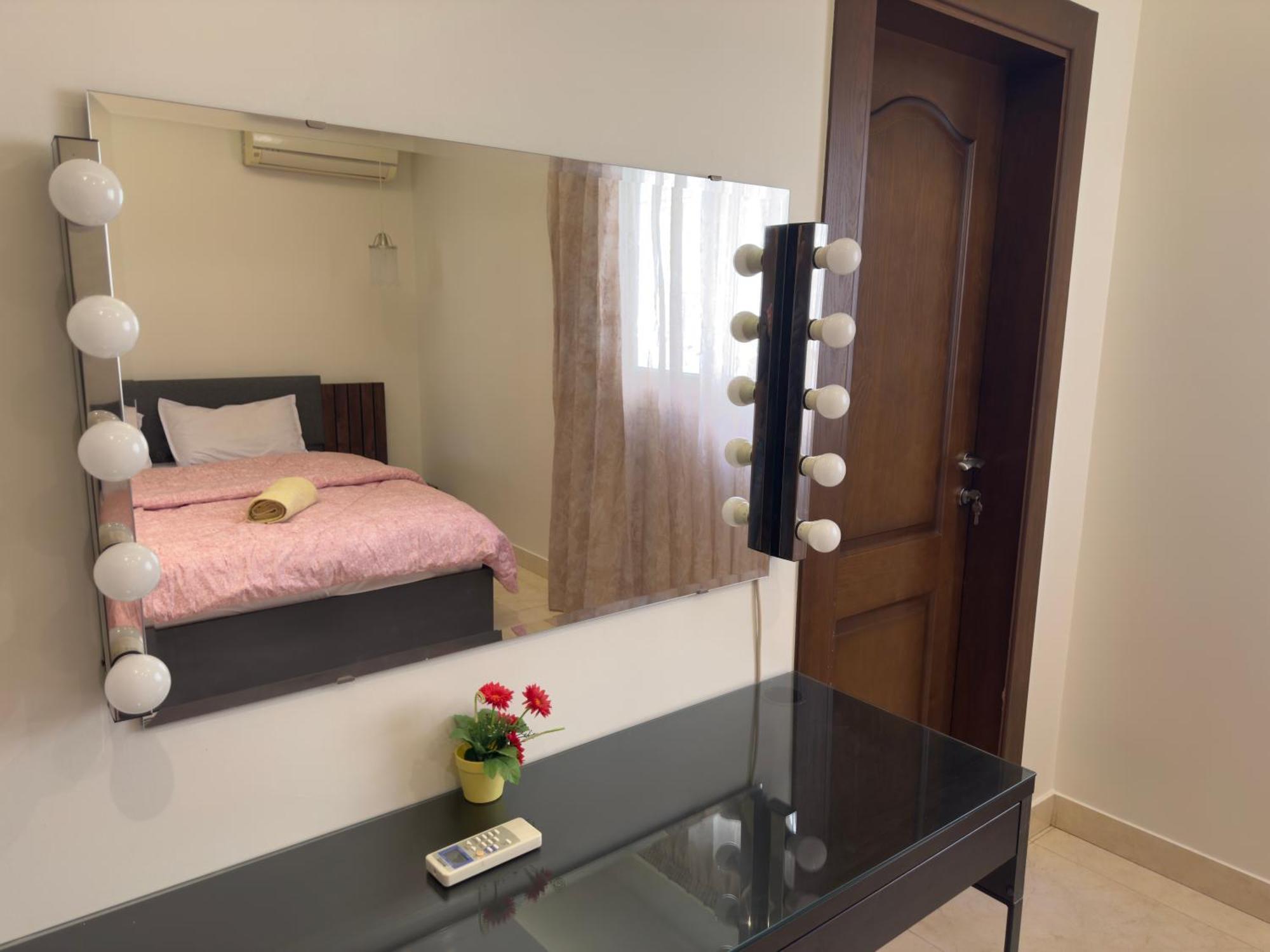 Ck1108 Spacious 2br 2ba Near Airport Apartment Cairo