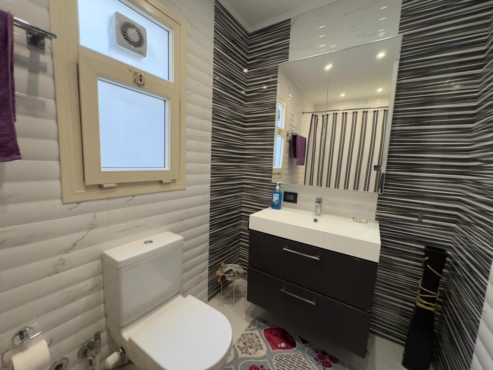 Ck1108 Spacious 2br 2ba Near Airport *